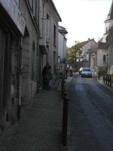 et enfin une rue de Montigny où se sont installés de nombreux peintres!
